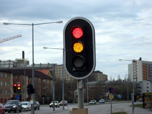 Traffic Signals Law Free Legal Guide